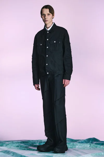 Look 10